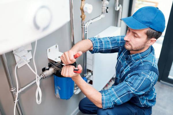 Seepage Issues Solved by Professional Plumbers in Boerne